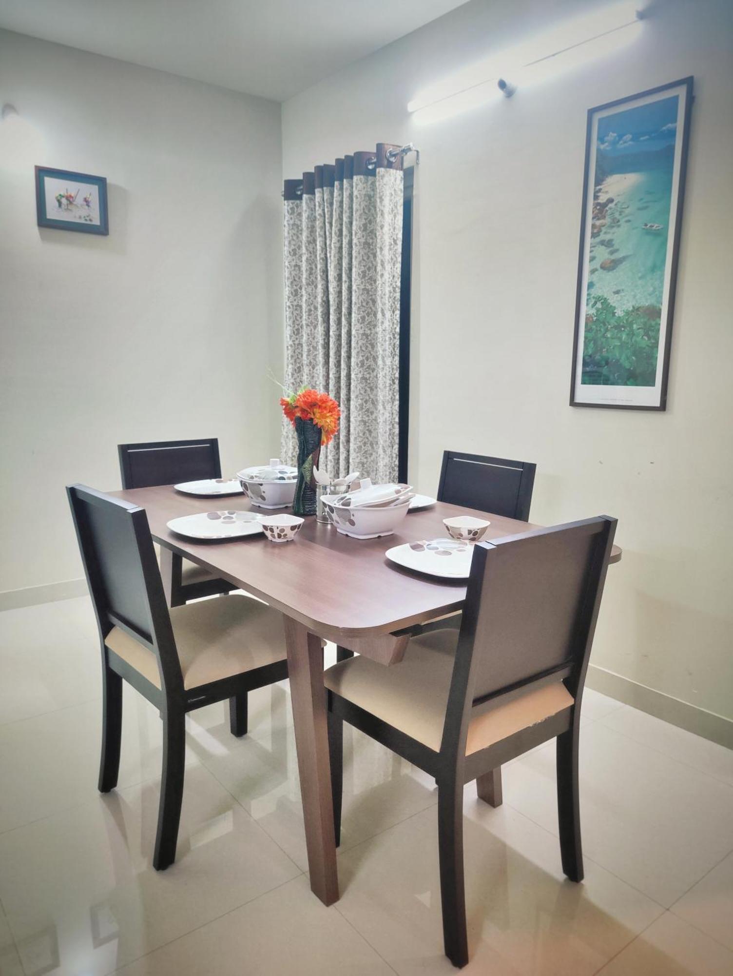 Symphony Apartments At Mihan 나그푸르 외부 사진