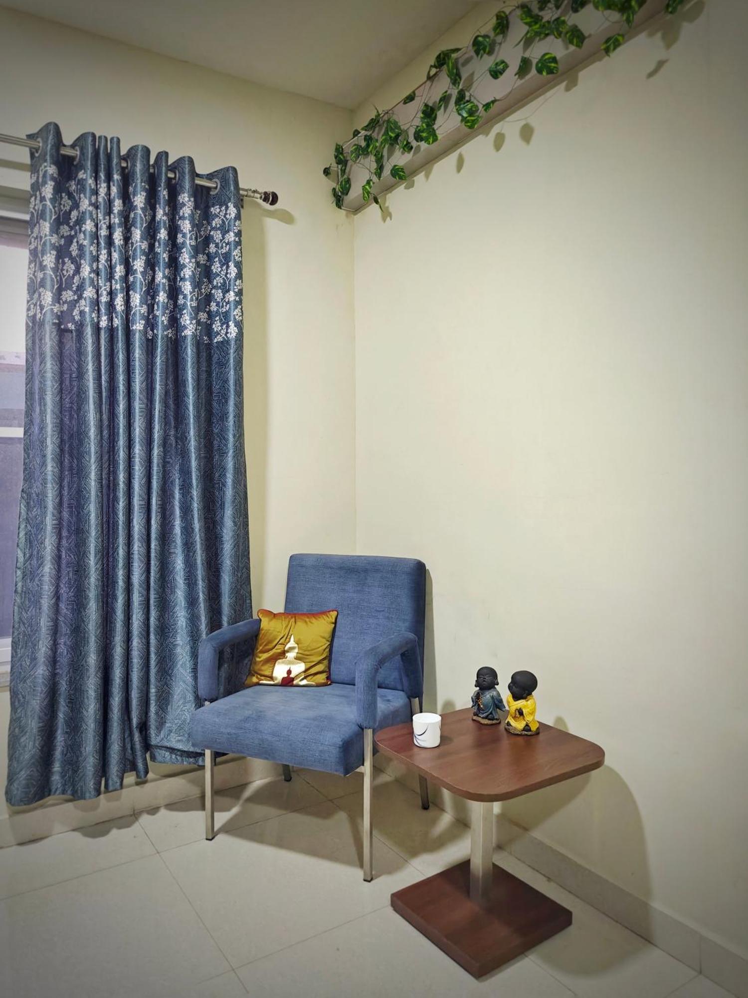 Symphony Apartments At Mihan 나그푸르 외부 사진